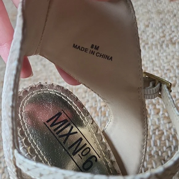 Like New Cream Stiletto Heels - Picture 6 of 6